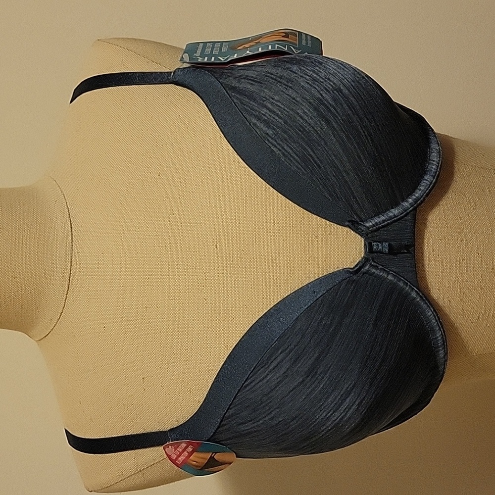 NWT: Vanity Fair Illumination Full Coverage Underwire Bra